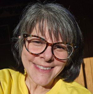 Meet your Posher, Karen